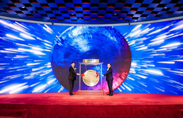 双登股份震撼登陆香港联合交易所主板